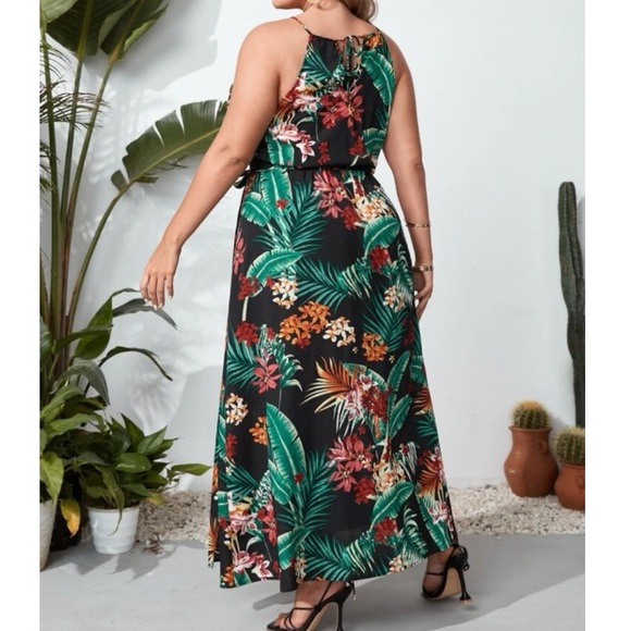 Boho plus size tropical leaves print split thigh belted maxi dress - Picture 3 of 7